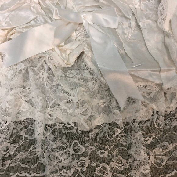 ZOMBIE Dead Corpse Bride, Halloween Wedding Dress, DAMAGED, Vintage Haunting - Picture 4 of 16